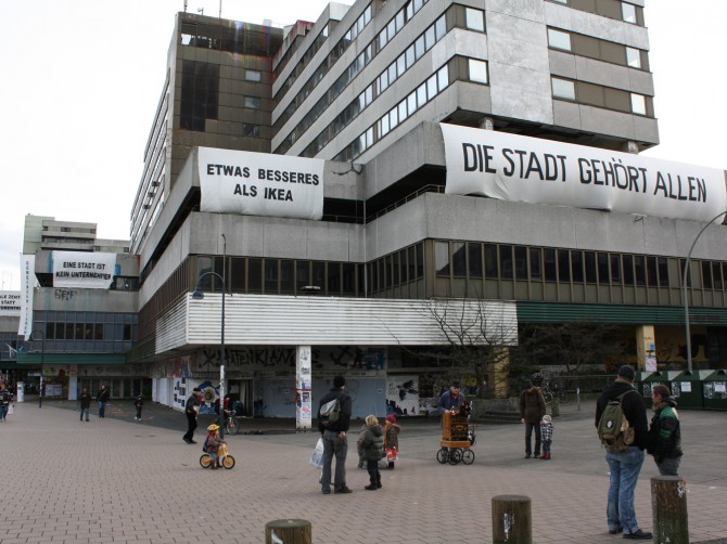 Im November 2009 besetzten Recht-auf-Stadt-Initiativen das Frappant-Gebäude.